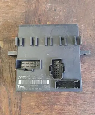 Audi A8 S8 D3 4E Comfort/convenience module 4E0907279S