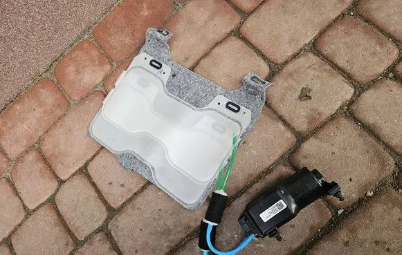 Opel Grandland X Front driver seat 9811343780