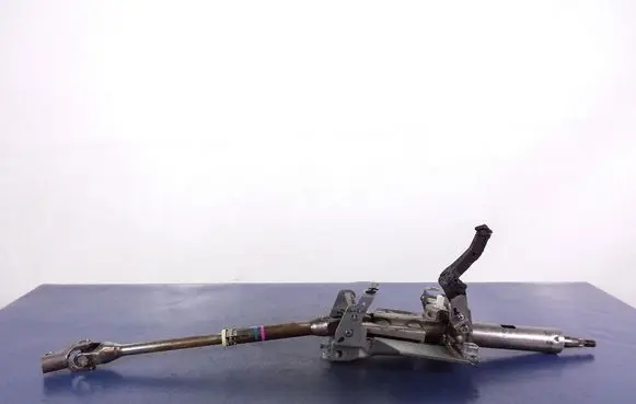 Mitsubishi Outlander Steering wheel axle 
