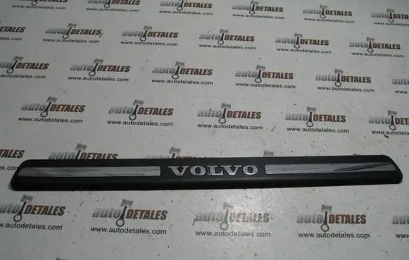 Volvo V70 Front sill trim cover 8659960