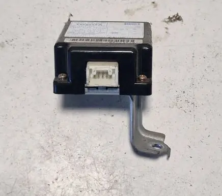 Toyota Yaris Door control unit/module 8974152020 619825000 020313