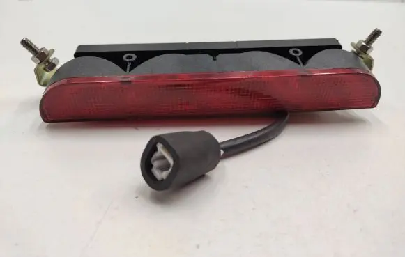 Mitsubishi Space Star Third/center stoplight 0996400