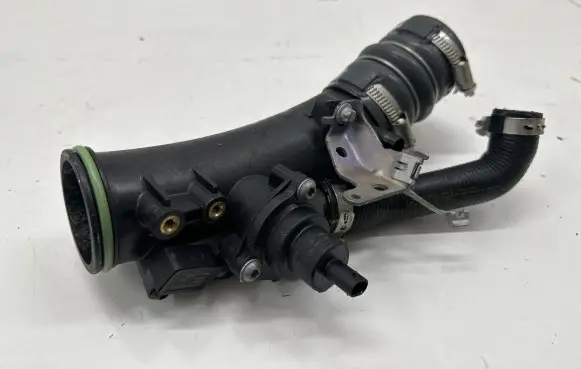 Mercedes-Benz C W206 Intercooler hose/pipe A2540984100