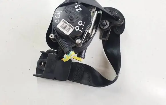 Citroen C4 III e-C4 Front seatbelt