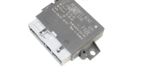 Mercedes-Benz E C207 W207 Parking PDC control unit/module A0009003706
