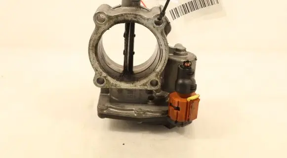 Opel Meriva B Throttle body valve 55567728