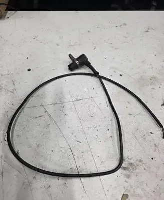 Peugeot 406 ABS brake wheel speed sensor 0265006