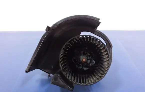 BMW X5M F85 Heater fan/blower T1028989C