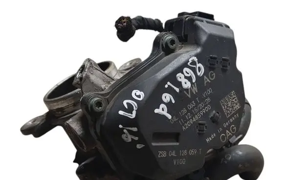 Skoda Octavia Mk3 (5E) Throttle valve 04L128059T 04L128063T A2C94859900