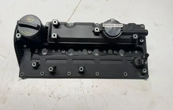 KIA Sorento IV Rocker cam cover 224112R100