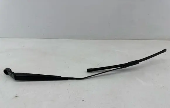 Audi A3 8Y Windshield/front glass wiper blade 6Y2955407