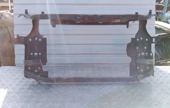 Nissan Qashqai Top upper radiator support slam panel 