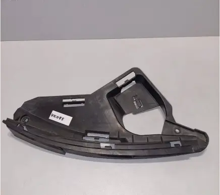 Volvo XC60 Headlight/headlamp mounting bracket 30763434