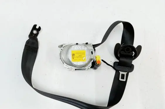 Volkswagen T-Roc Front seatbelt 2GA857705