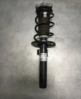 BMW X4 G02 Front shock absorber/damper 6890943