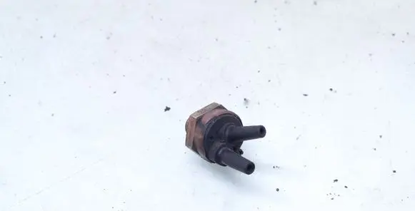 Audi 80 90 B3 Sensor 034131851B