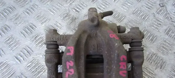 Honda CR-V Rear brake caliper