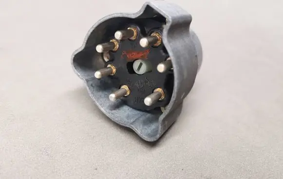 Mercedes-Benz E W124 Ignition lock contact 2025450104