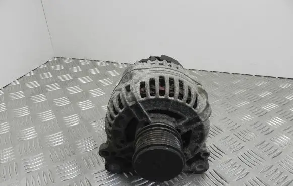 Volkswagen Caddy Generator/alternator 13430500