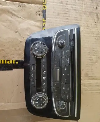 Peugeot 508 Climate control unit