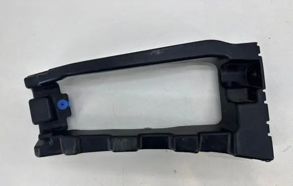 Opel Combo E Rear bumper mounting bracket 9816808680