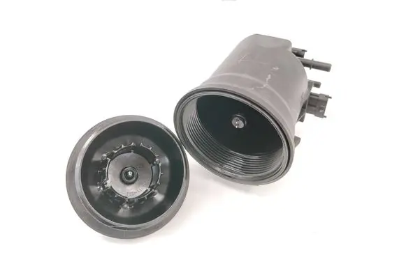 Opel Insignia A Fuel filter housing 13244294