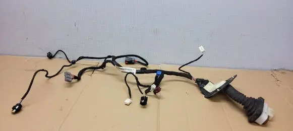Jeep Grand Cherokee Front door wiring loom P68101228AB AWF0212W1312 16238CB