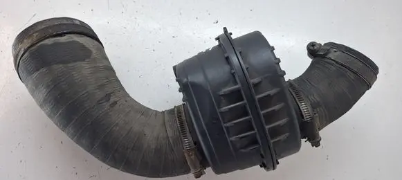 Volvo XC60 Intake resonator 31274411