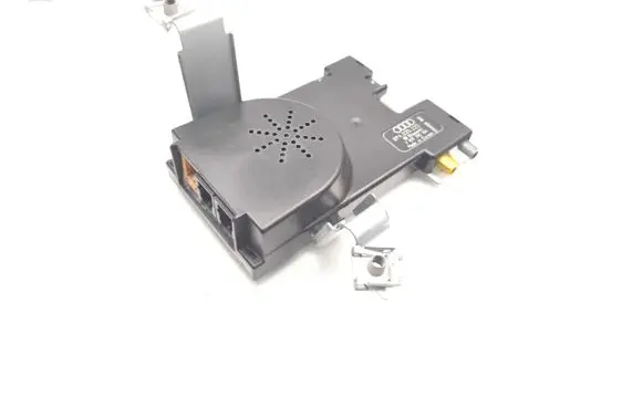 Audi A3 S3 8P Aerial antenna amplifier 8P4035225 7617310104