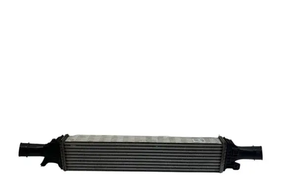 Audi A4 S4 B8 8K Intercooler radiator 8K0145805P Y1778001