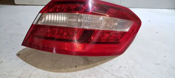 Mercedes-Benz E W212 Rear/tail lights A2129066701