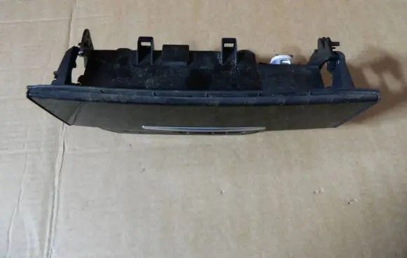 BMW 7 F01 F02 F03 F04 Car ashtray 9119317