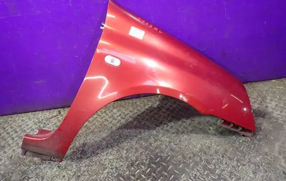 Renault Thalia I Fender 