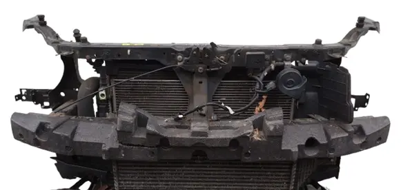 Nissan Qashqai Radiator support slam panel