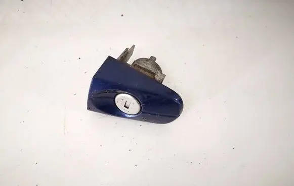 Ford Focus Front door lock (next to the handle) 