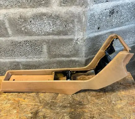 Mercedes-Benz E W124 Center console