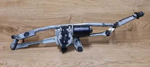 Volvo S80 Front wiper linkage and motor 8648347