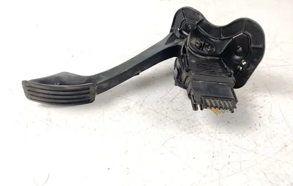 Ford Transit Accelerator throttle pedal 6C119F836CB