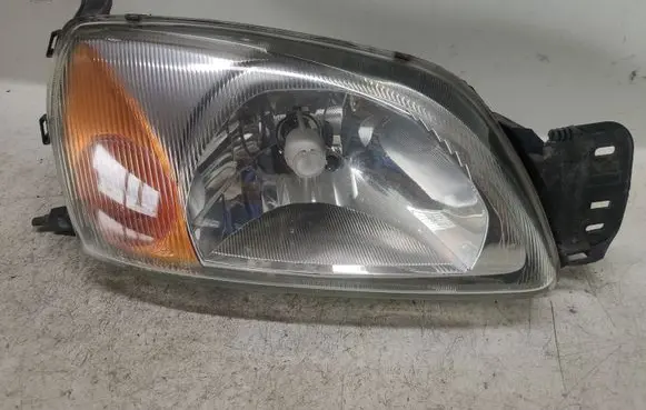 Ford Fiesta Headlight/headlamp