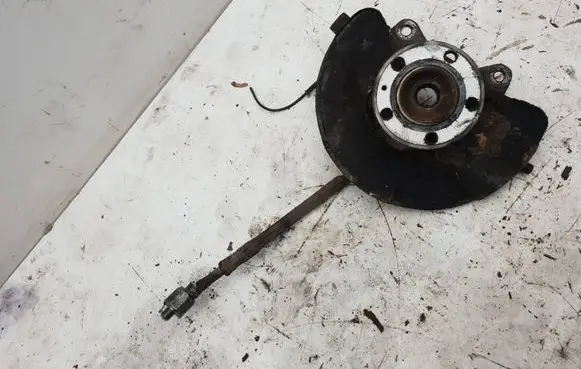 Volvo XC90 Front wheel hub spindle knuckle 30760562