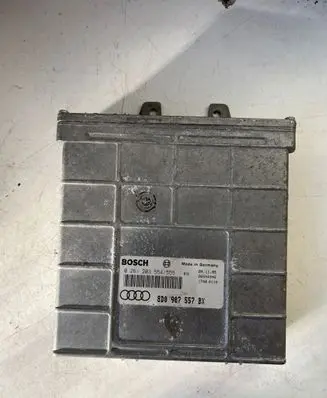 Audi A4 S4 B5 8D Engine control unit/module 0261203554 8D0907557BX 26SA4046