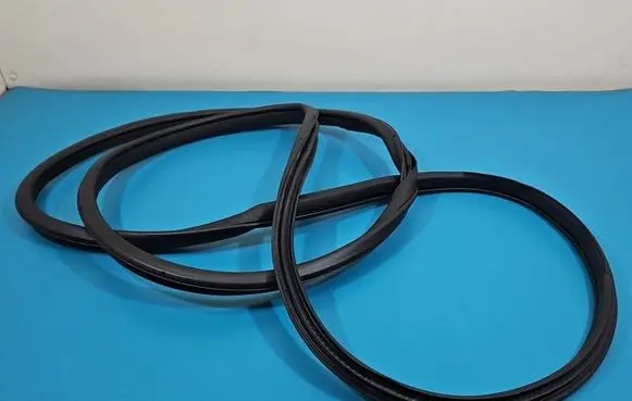 Renault Kadjar Front door rubber seal IMPRK1526400