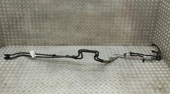 Peugeot 3008 II Engine coolant pipe/hose 9822412080 9822184680