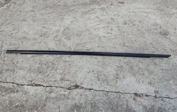 Cupra Formentor Door glass trim 