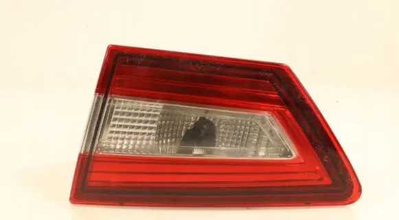 Renault Clio IV Rear/tail lights E212023