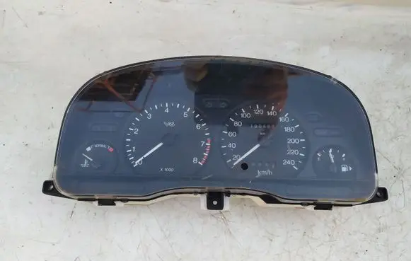 Ford Mondeo MK I Speedometer (instrument cluster)