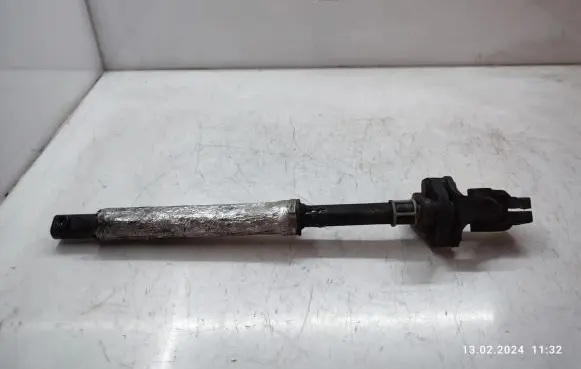 Land Rover Range Rover Sport L320 Prop shaft universal joint 