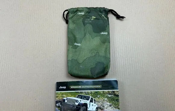Jeep Wrangler Owners service history hand book