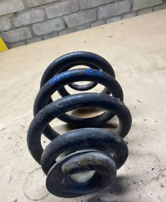 Volkswagen Transporter - Caravelle T5 Rear coil spring