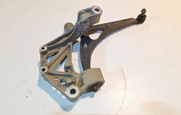Audi A2 Front control arm R8Z0152